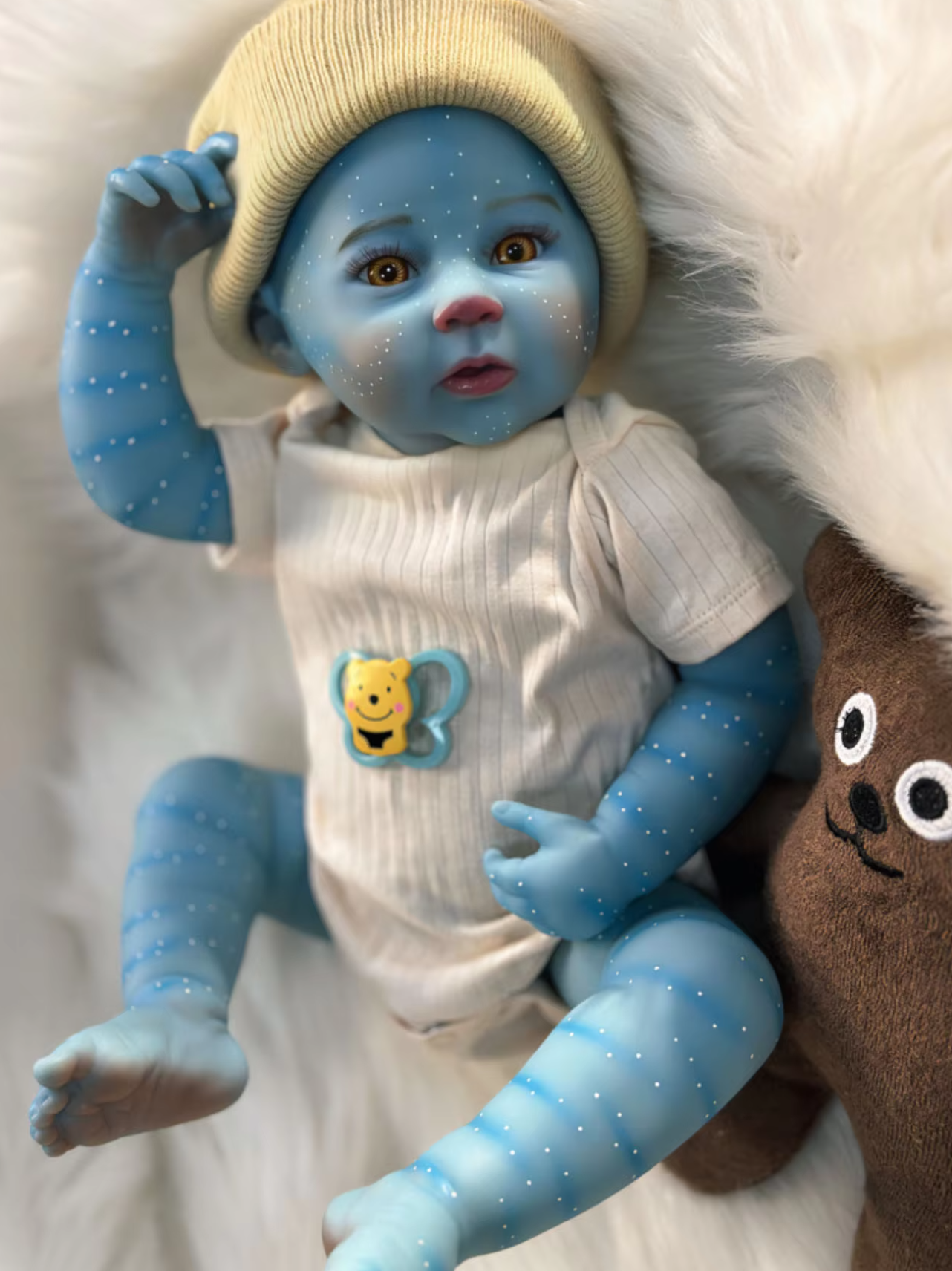 Avatar-ihlette sötétben világító újjászületett baba „Nova” – 50 cm, 3D festett bőr és látható erek