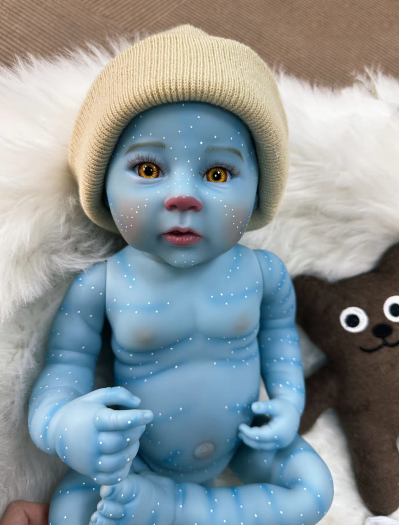 Avatar-ihlette sötétben világító újjászületett baba „Nova” – 50 cm, 3D festett bőr és látható erek