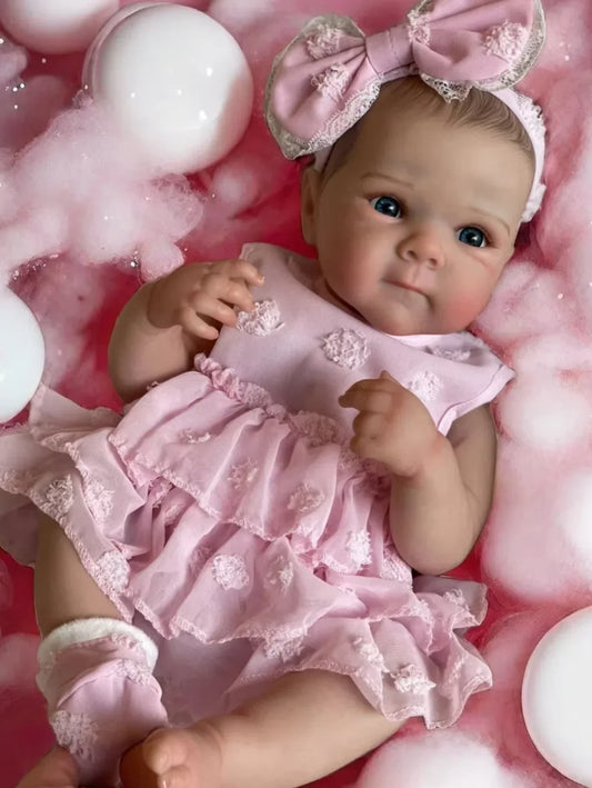 Bettie – 45 cm-es élethű újjászületett kislánybaba