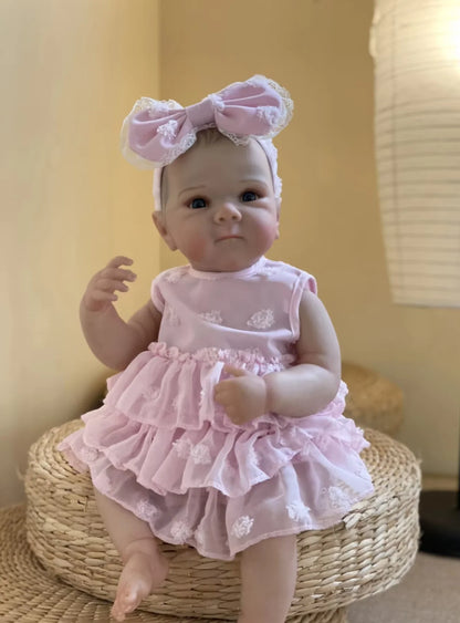 Bettie – 45 cm-es élethű újjászületett kislánybaba