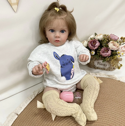 Clara – 60 cm-es puha szilikon újjászületett kislánybaba 3D festett vonásokkal és kézzel ültetett hajjal