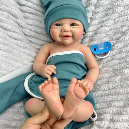Vivienne – 43 cm-es teljes testű szilikon újjászületett baba